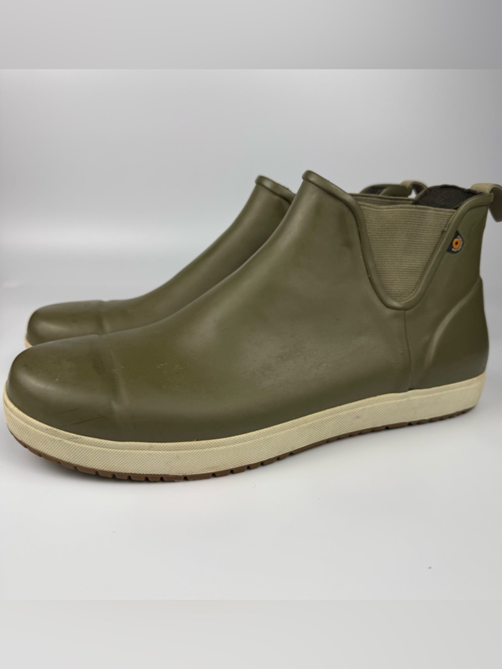 BOGS Overcast Chelsea Waterproof Boots Men's sz 11 Slip On Mowing Gardening Boat